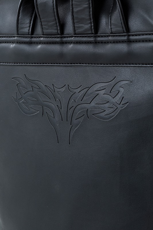 ニコラス・ブラウンモデル