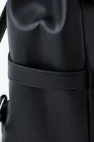 ニコラス・ブラウンモデル