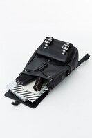 ニコラス・ブラウンモデル