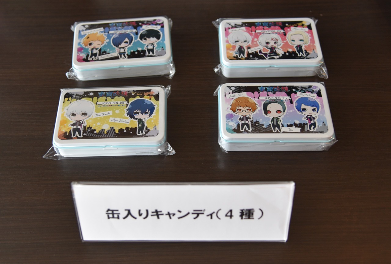 会場で販売される缶入りキャンディ。