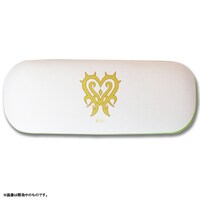 二階堂大和の衣装をモチーフにデザインされたメガネケース。