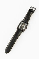 ニコラス・D・ウルフウッドモデルのリストウォッチ。