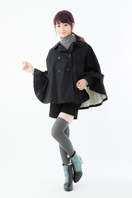 間黒男モデルのショートブーツ着用例。