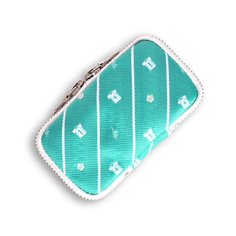 「青葉城西ユニフォーム キーケース」