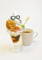 「ピタゴラトリオのユカイな行進！たいやきパフェ＆ほうじ茶セット 」