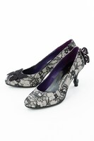 「xxxHOLiC×ちゃけちょけコラボパンプス 壱原侑子モデル」