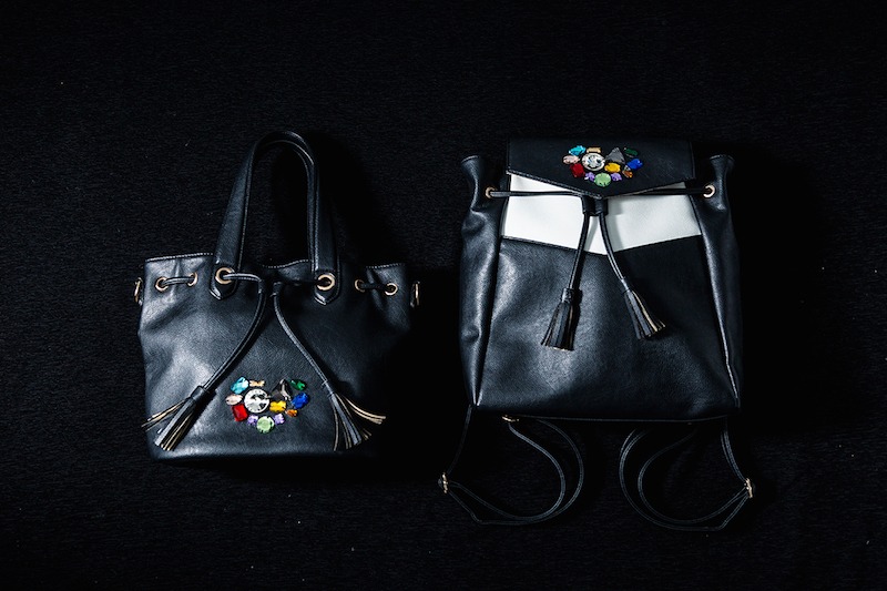 「宝石の国」をイメージしたショルダーバッグとリュック。
