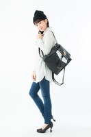 「宝石の国」リュックの使用例。