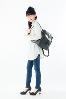 「宝石の国」リュックの使用例。