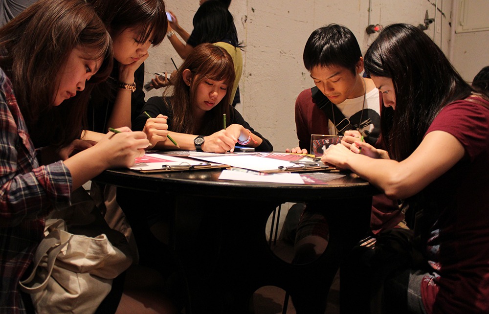 過去の公演の様子。