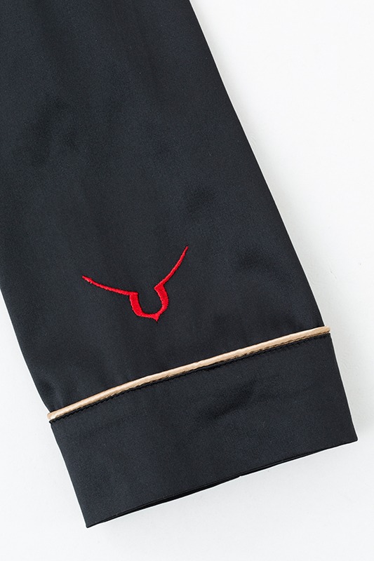 ルルーシュ・ランペルージモデルのルームウェア。