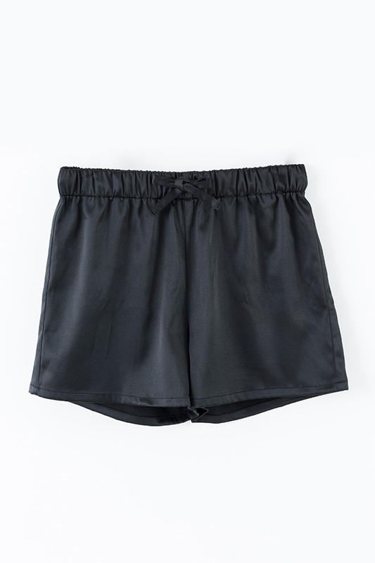 ルルーシュ・ランペルージモデルのルームウェア。