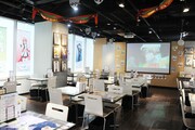 「『アイドリッシュセブン』×アニメイトカフェ」の店内。