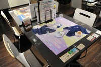 「『アイドリッシュセブン』×アニメイトカフェ」の店内。