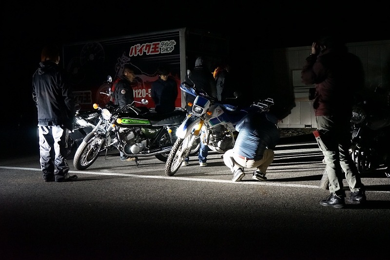 本編で使用するバイク音は各車両ごとにツインリンクもてぎで収録。バイク実機はバイク王から提供。(c)おりもとみまな（ヤングチャンピオン烈）／ばくおん!!製作委員会