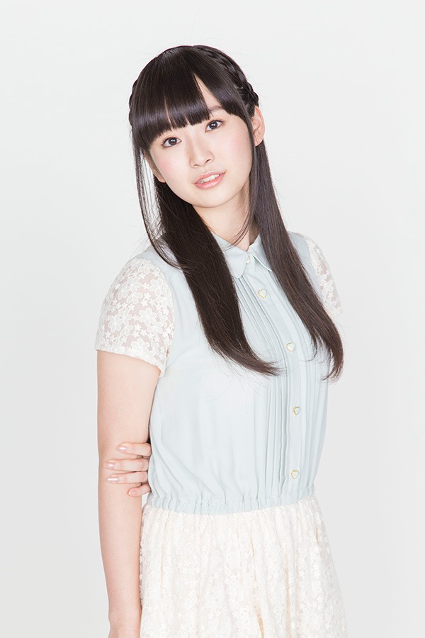 花小泉杏役の花守ゆみり。