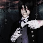 悪魔の微笑みを再現、「黒執事」サーカス編のセバスチャンがドールに