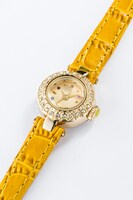 腕時計（巴マミモデル）