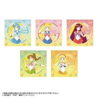 「シュクレ キャラクテル SWEET MOON sailormoon candy MAKEUP MIX（5個入）」に付属するシール。