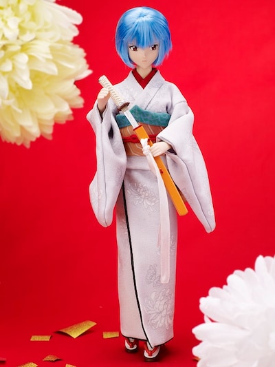 「綾波レイと日本刀」