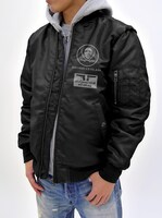 「BLACK LAGOON」の「ラグーン商会MA-1ジャケット」。