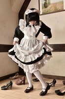 「シャーリー メイド服」の着用例。