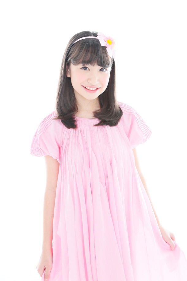 高尾奏音