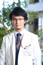 三好政安役の上地雄輔。