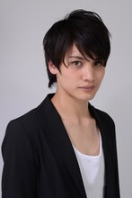 泉田塔一郎役の河原田巧也。