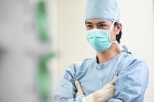 西條命役の斎藤工。