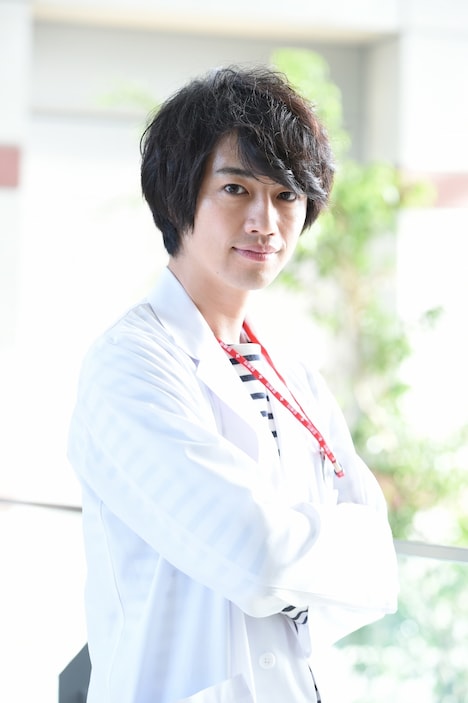 西條命役の斎藤工。