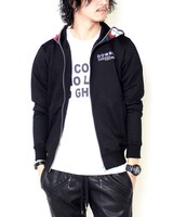 NO COFFEE  Tシャツ　白ver.の着用イメージ。