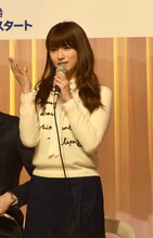 柴田ミチコ役を演じる深田恭子。