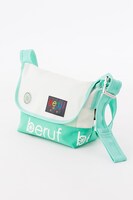 青葉城西高校モデルのメッセンジャーバッグ。