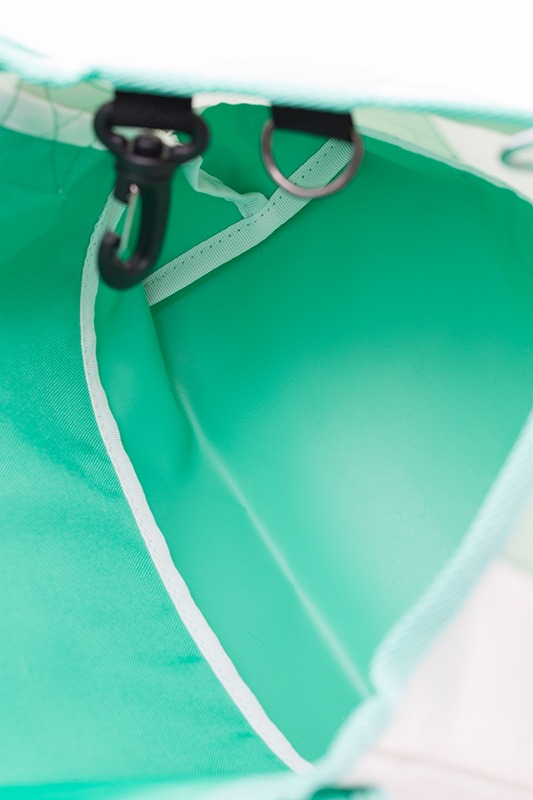 青葉城西高校モデルのメッセンジャーバッグ。