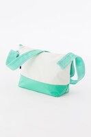 青葉城西高校モデルのメッセンジャーバッグ。