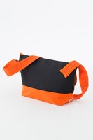 烏野高校モデルのメッセンジャーバッグ。