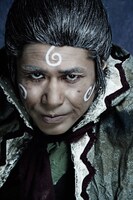 八百比丘尼役の大場達也。