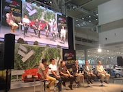 トークショーのイメージ。