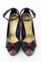 真紅モデルパンプス