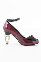 真紅モデルパンプス