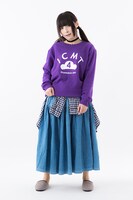 「おそ松さん スウェット」の一松の着用例。