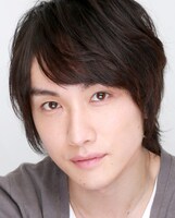 安倍蒼世役の細貝圭。