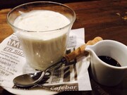 古民家Cafeほっこりで提供される「ふわっとプリン」。