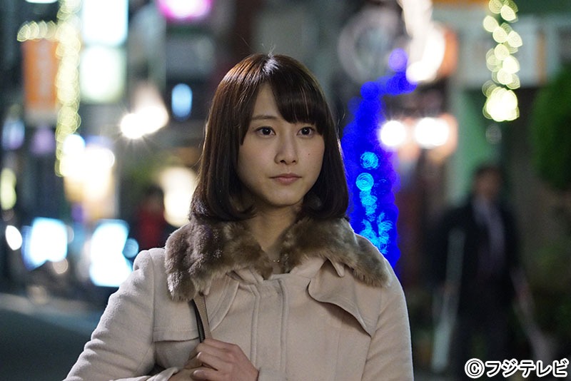 MR・火箱直美役の松井玲奈。