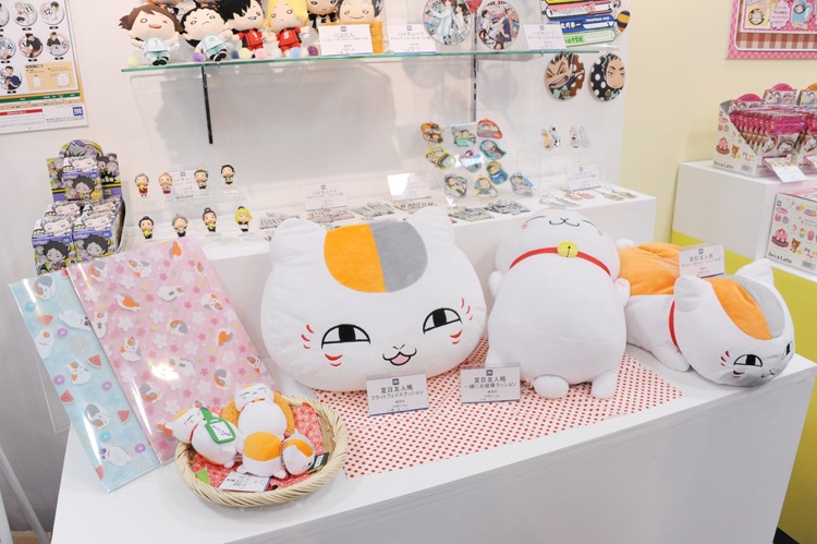 「夏目友人帳」に登場するニャンコ先生のグッズ。