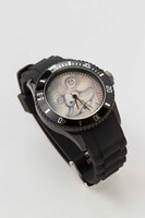 「まん○画太郎描きおろしババアの鼻毛時計」