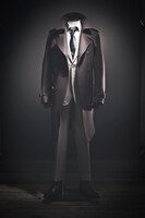 「リッドテーラー」による銭形警部モチーフのスタイル。