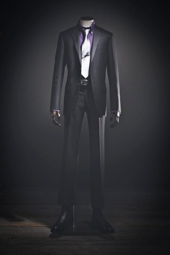 「テーラーケイド」による次元モチーフのスタイル。