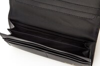 新TVシリーズ「ルパン三世」の放送を記念して制作された長財布。